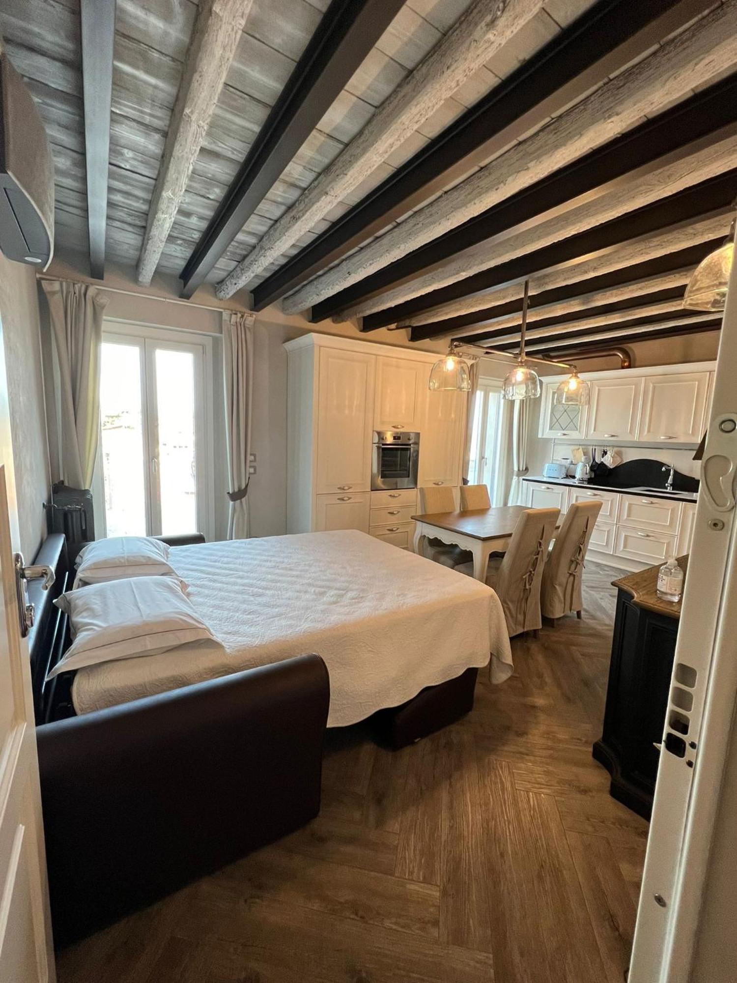 La Vite 2.0 Apartments Desenzano del Garda Exteriér fotografie