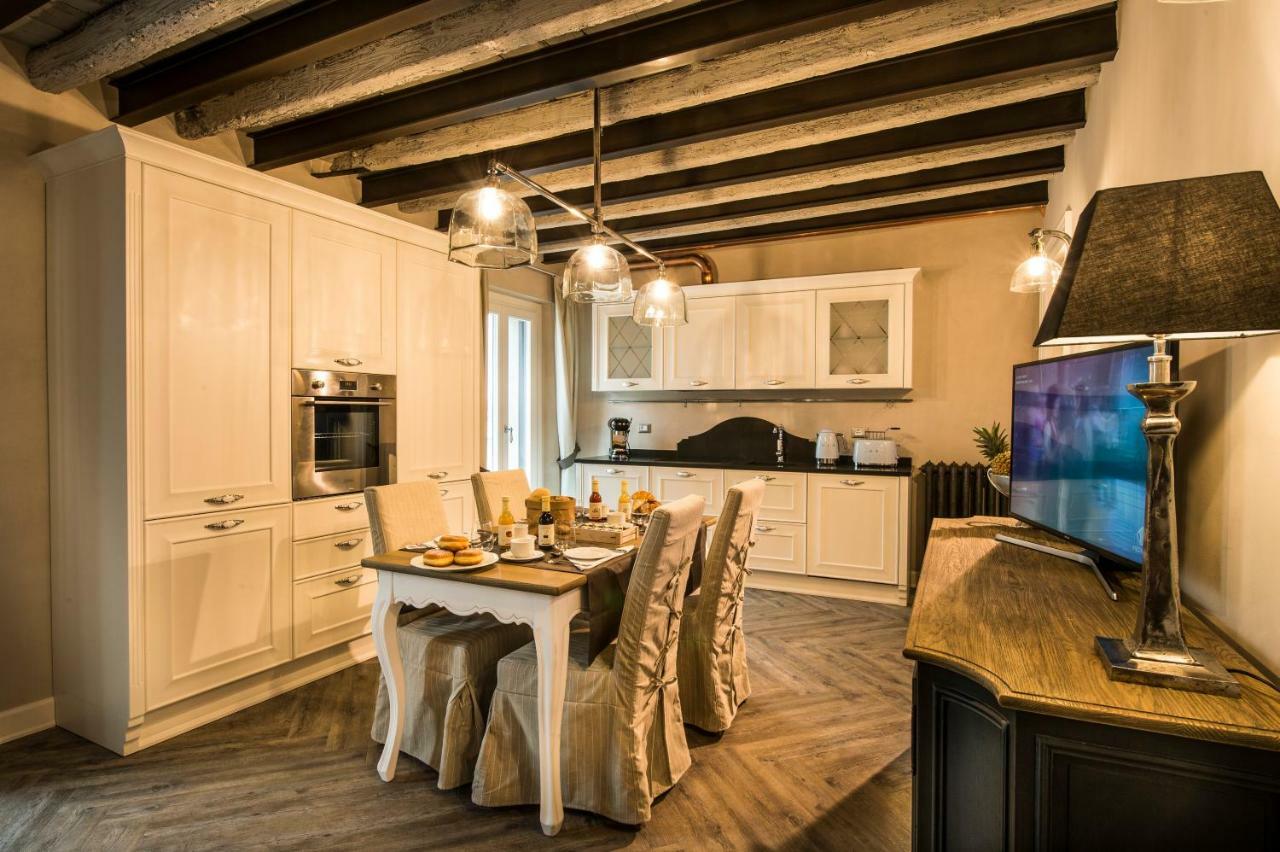 La Vite 2.0 Apartments Desenzano del Garda Exteriér fotografie
